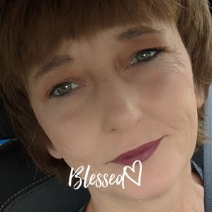 Meet your Posher, Mandy